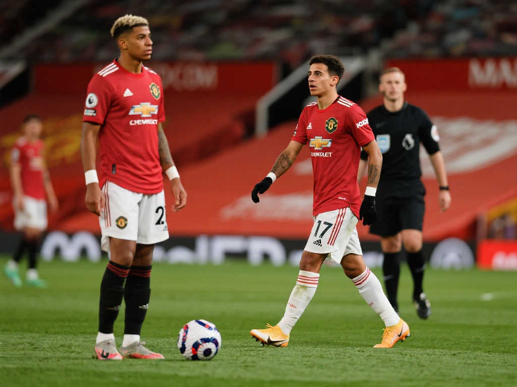 今夏大清洗！曼联计划一次性送走10名边缘球员，阿莫林力保4人留队